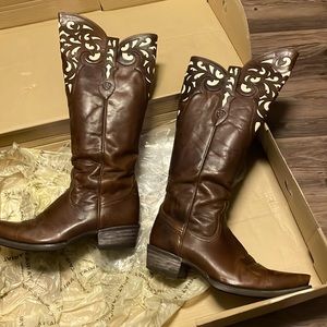 Ariat Hacienda Leather Boots